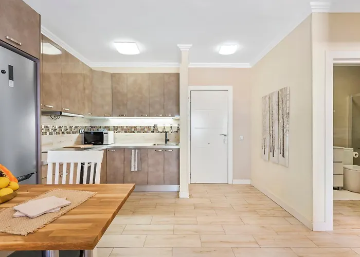 Ocean Smart Home, Hi-end Services, Media Streaming Apartment Costa Adeje (Tenerife)