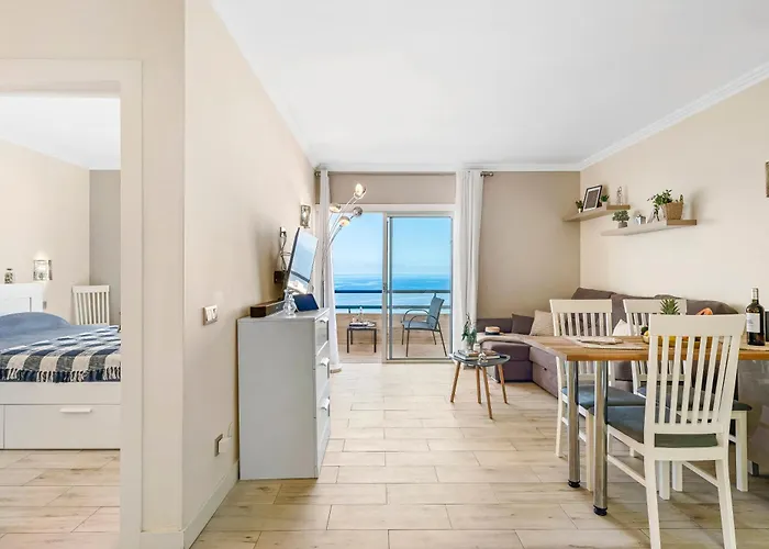 Ocean Smart Home, Hi-end Services, Media Streaming * Costa Adeje (Tenerife)